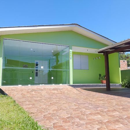 Casa Para Aluguel De Veraneio Em Torres Exterior foto
